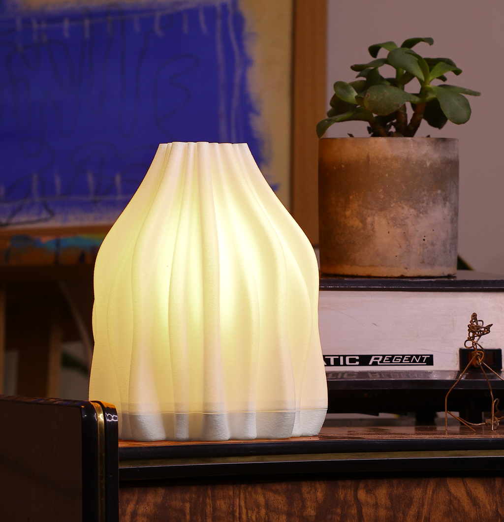 Bloom Lamp - Snow Finish